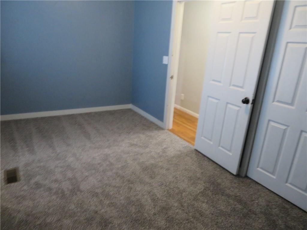 411 W Lake Street — photo 21