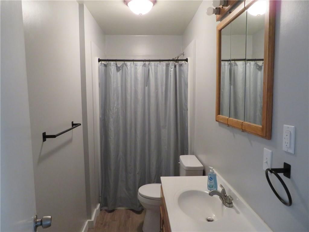 411 W Lake Street — photo 22
