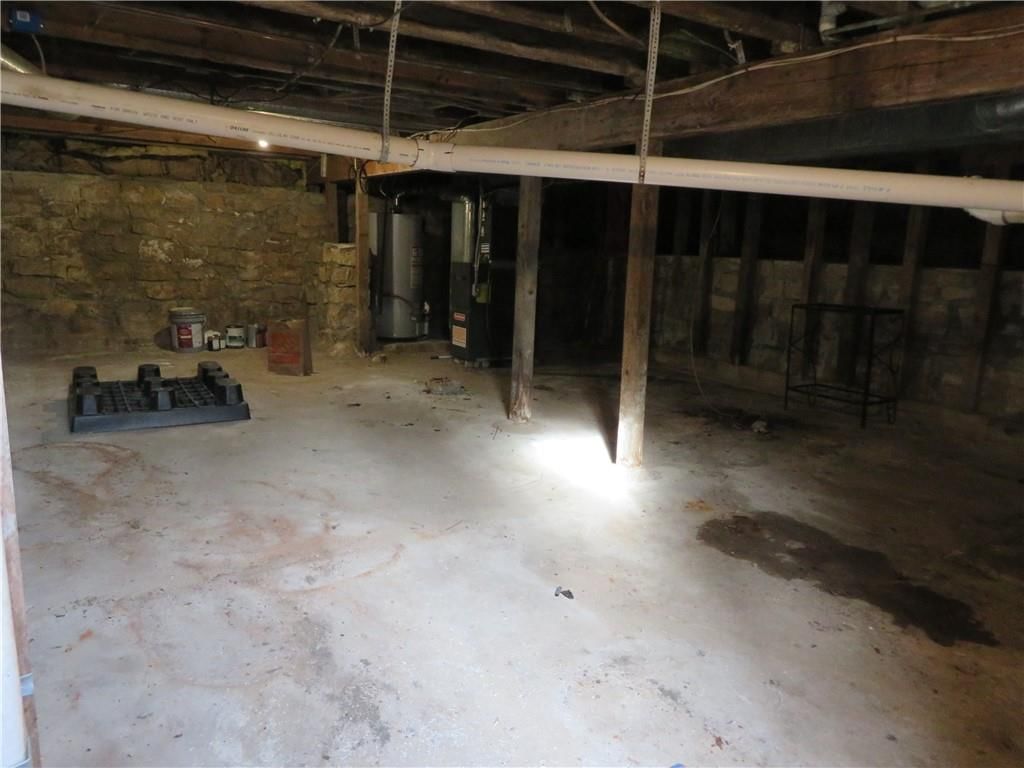 411 W Lake Street — photo 29