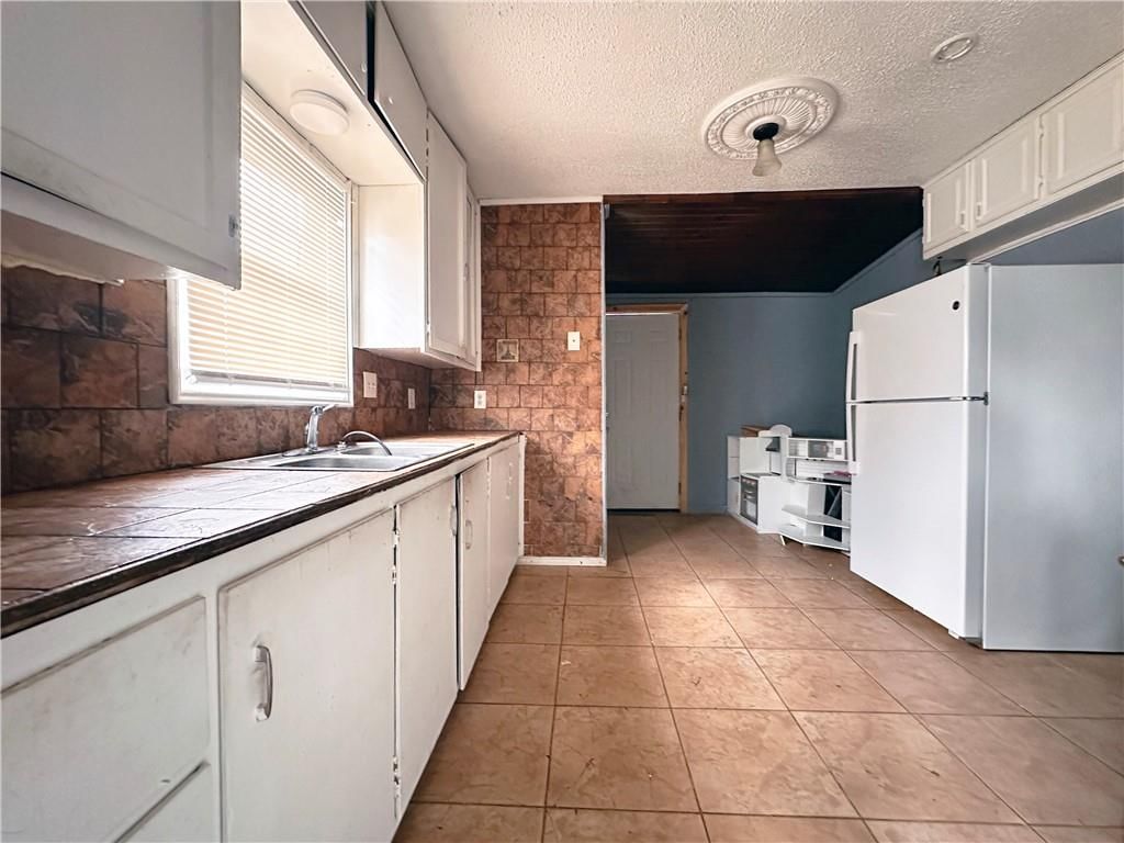 8110 Paseo Boulevard — photo 11