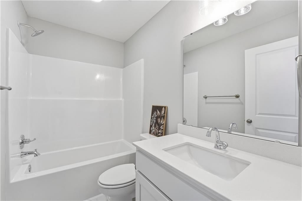 501 SW Newport Drive — photo 5