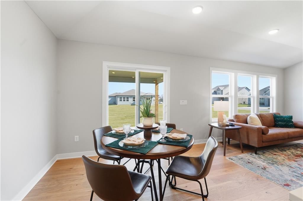 501 SW Newport Drive — photo 12
