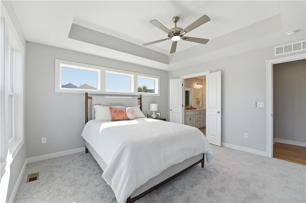501 SW Newport Drive — photo 14