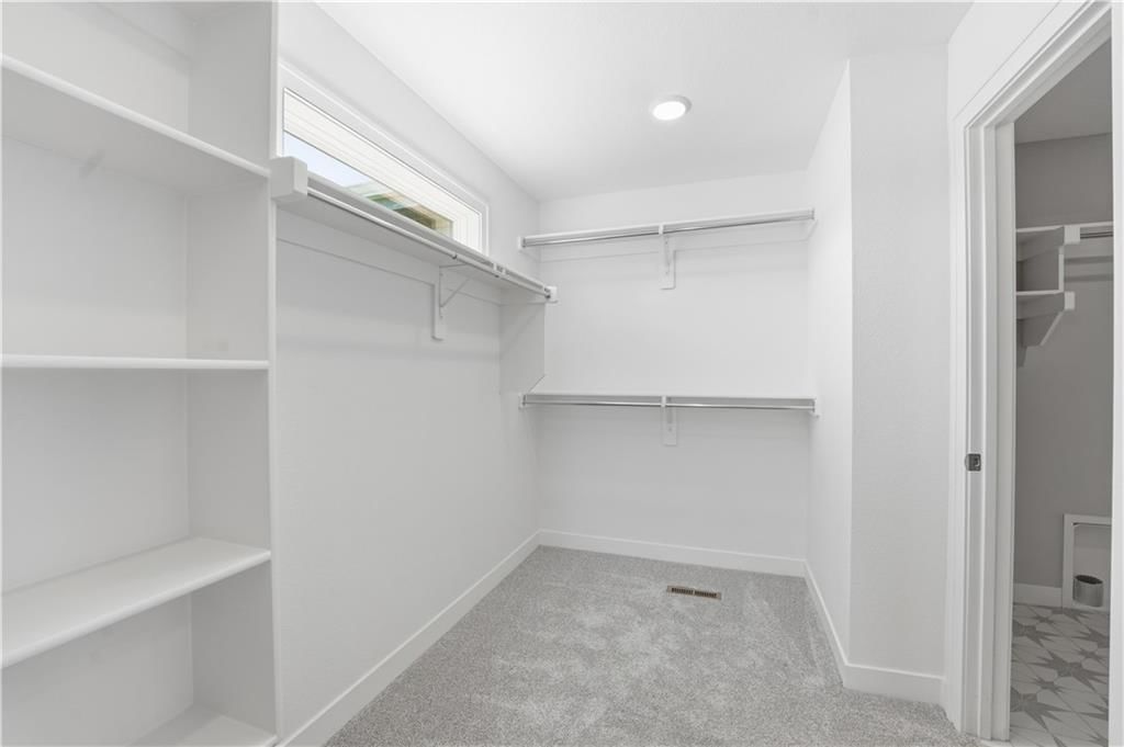 501 SW Newport Drive — photo 17