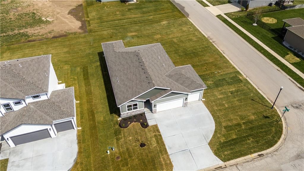 501 SW Newport Drive — photo 21
