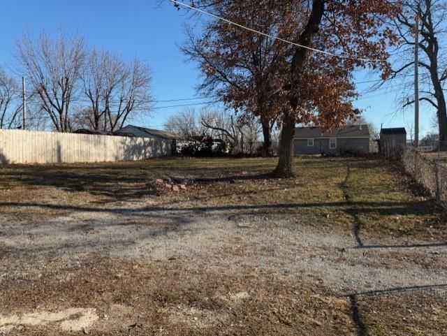 3039 DONNELLY Avenue — photo 4