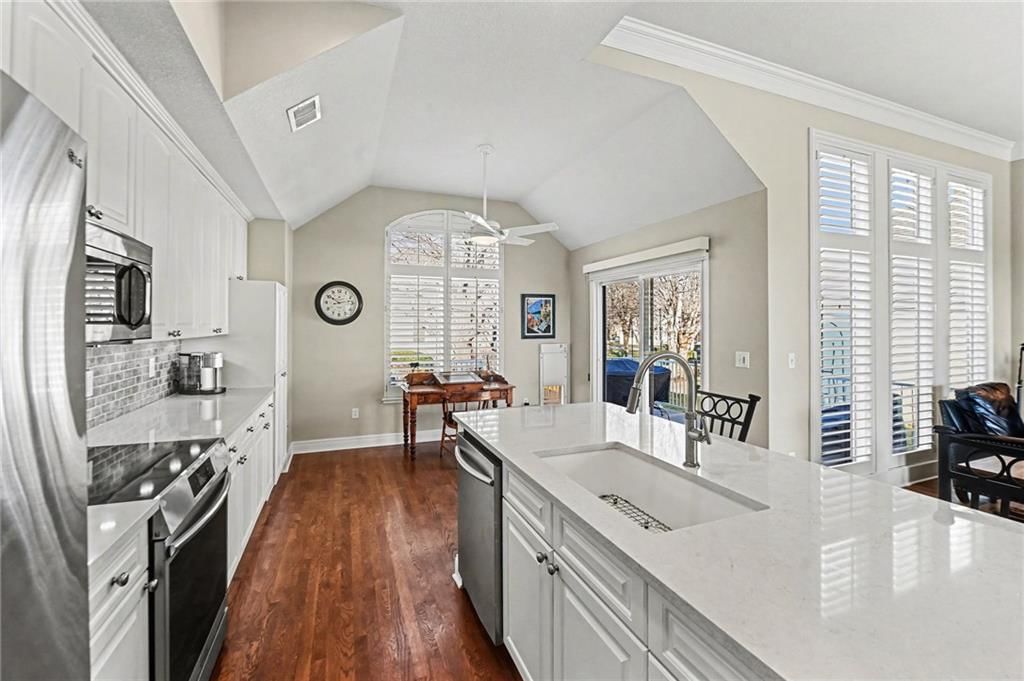 13212 Summit Street — photo 11