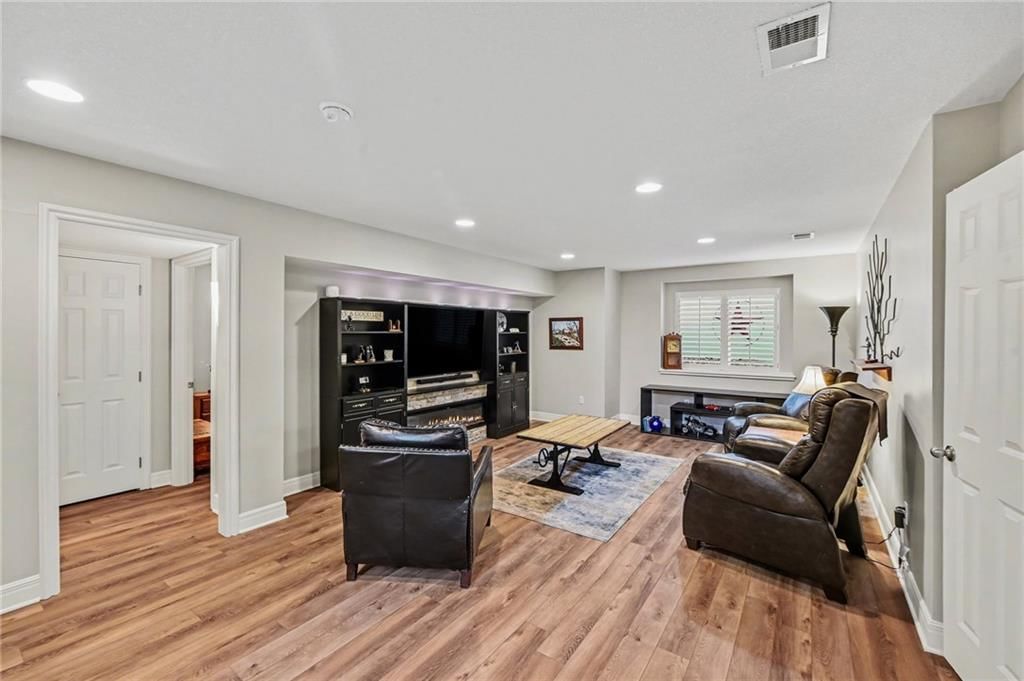 13212 Summit Street — photo 18
