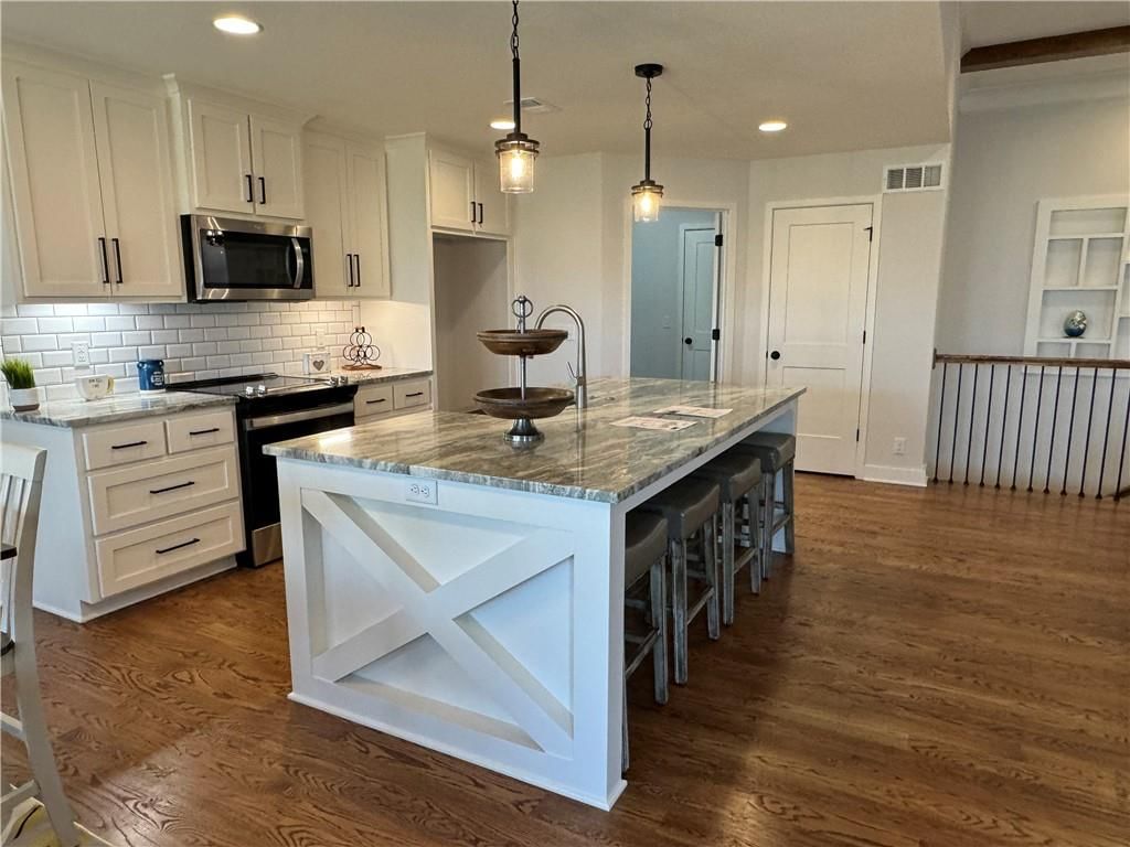 15600 Sheridan Court — photo 12