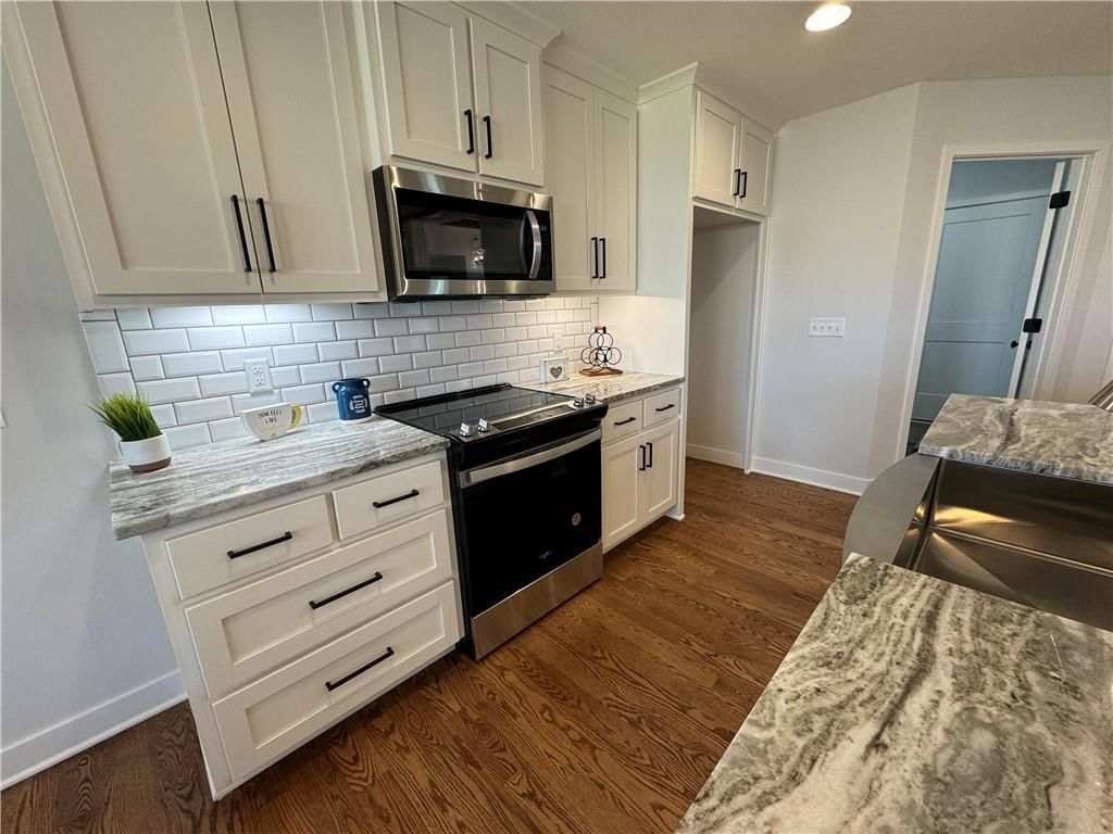 15600 Sheridan Court — photo 13
