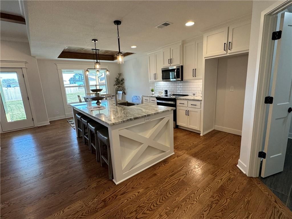 15600 Sheridan Court — photo 17