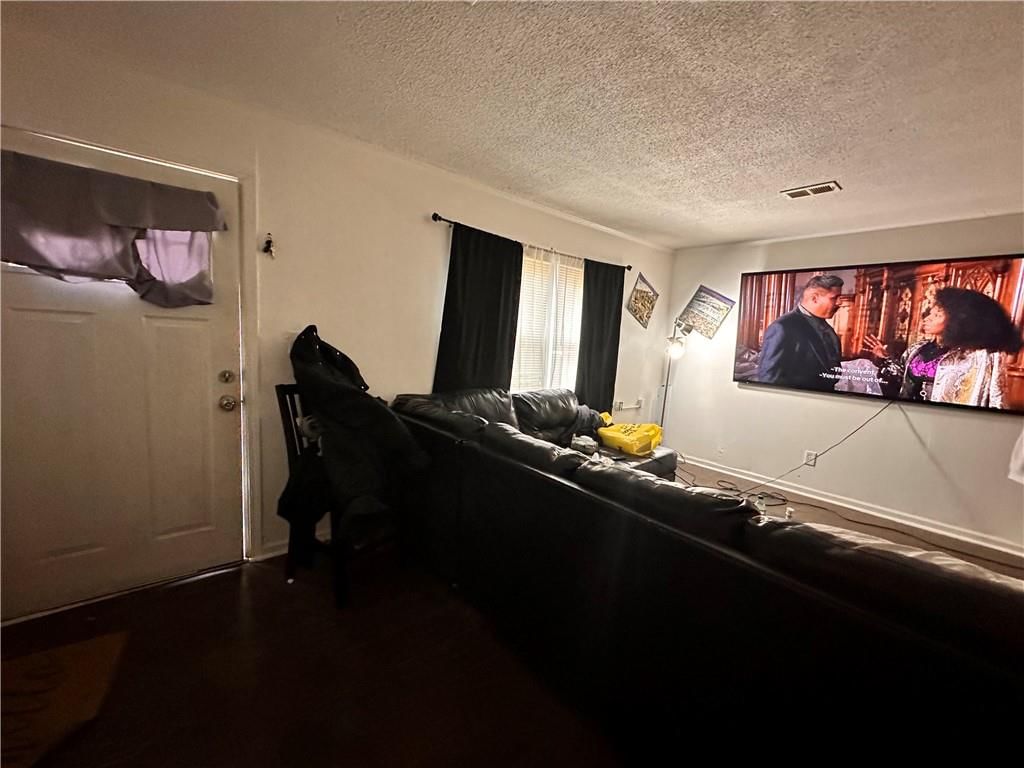 8009 Park Avenue — photo 2