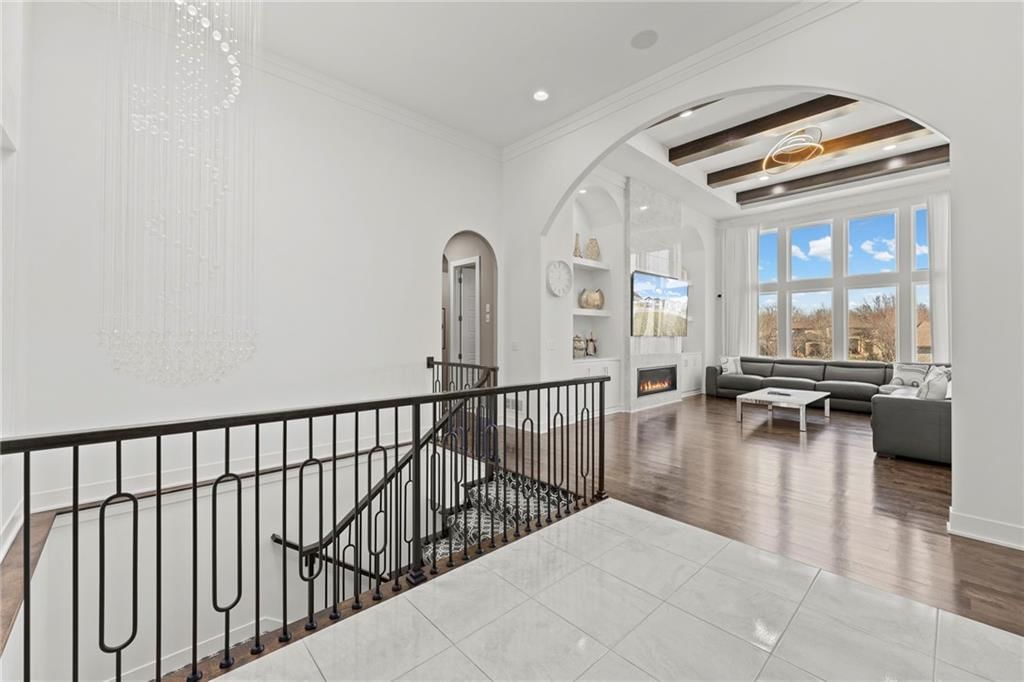 8605 NE Shoal Creek Parkway — photo 4