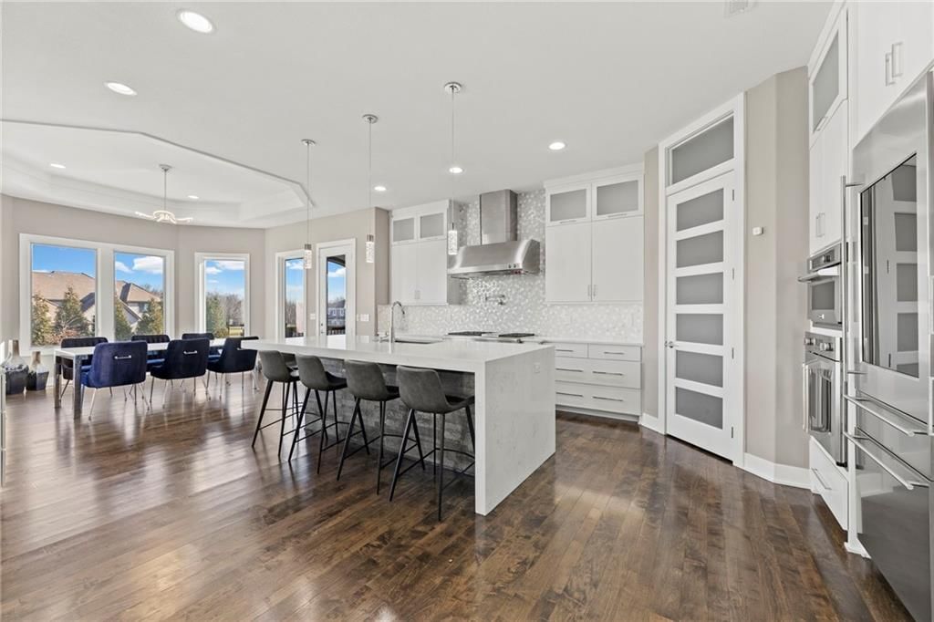 8605 NE Shoal Creek Parkway — photo 9