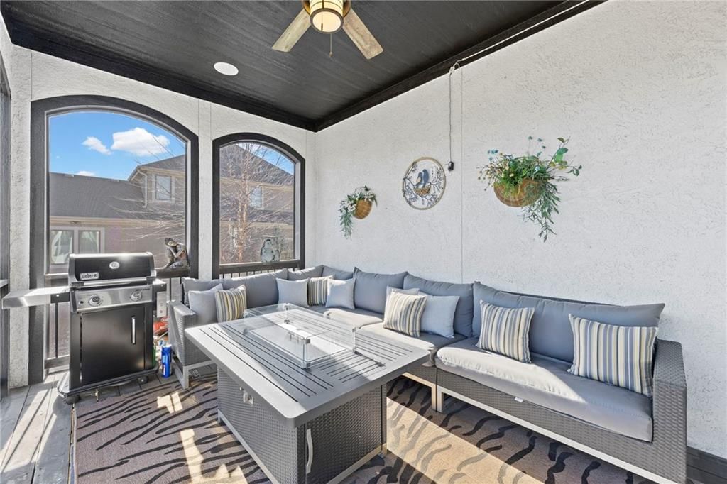 8605 NE Shoal Creek Parkway — photo 16