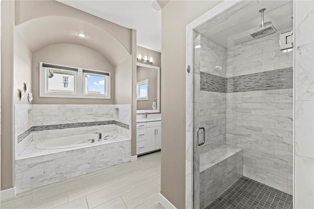 8605 NE Shoal Creek Parkway — photo 20