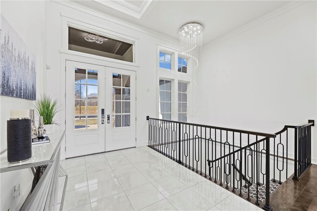 8605 NE Shoal Creek Parkway — photo 35
