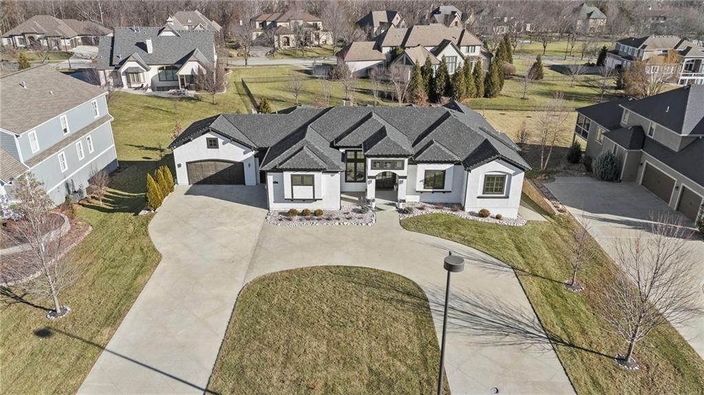 8605 NE Shoal Creek Parkway — photo 55