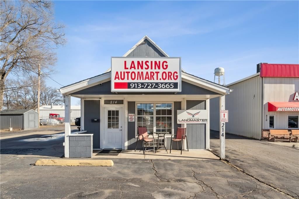 214 N Main Street — photo 4