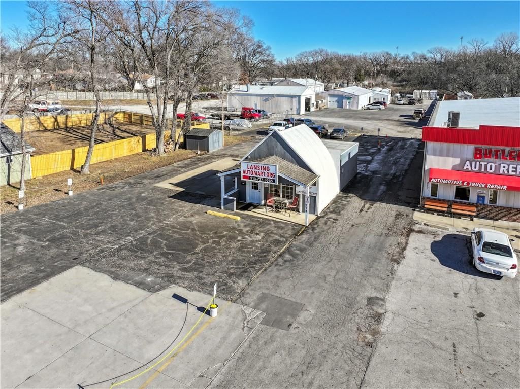 214 N Main Street — photo 22