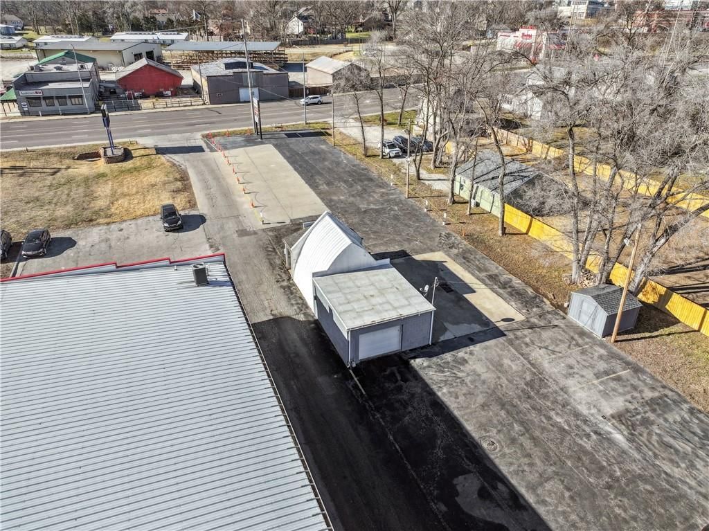 214 N Main Street — photo 27