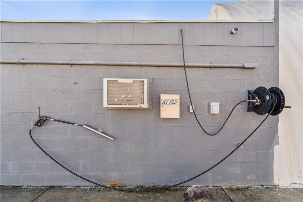 214 N Main Street — photo 33