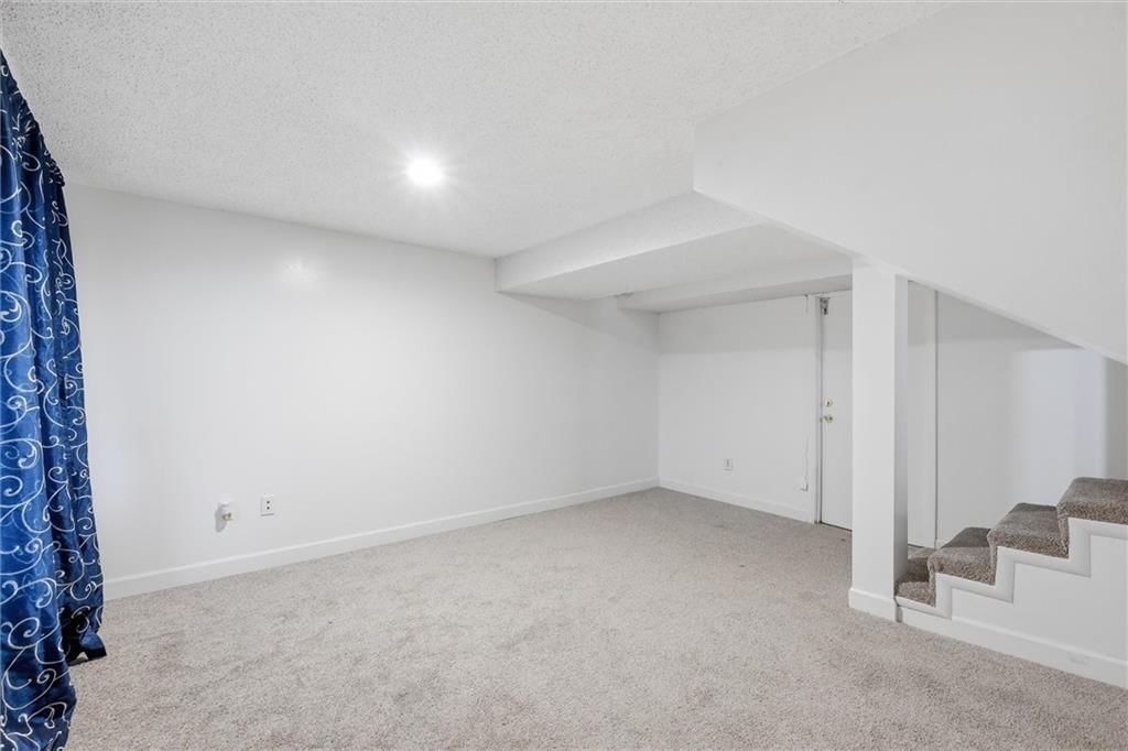 9629 Beacon Avenue — photo 30