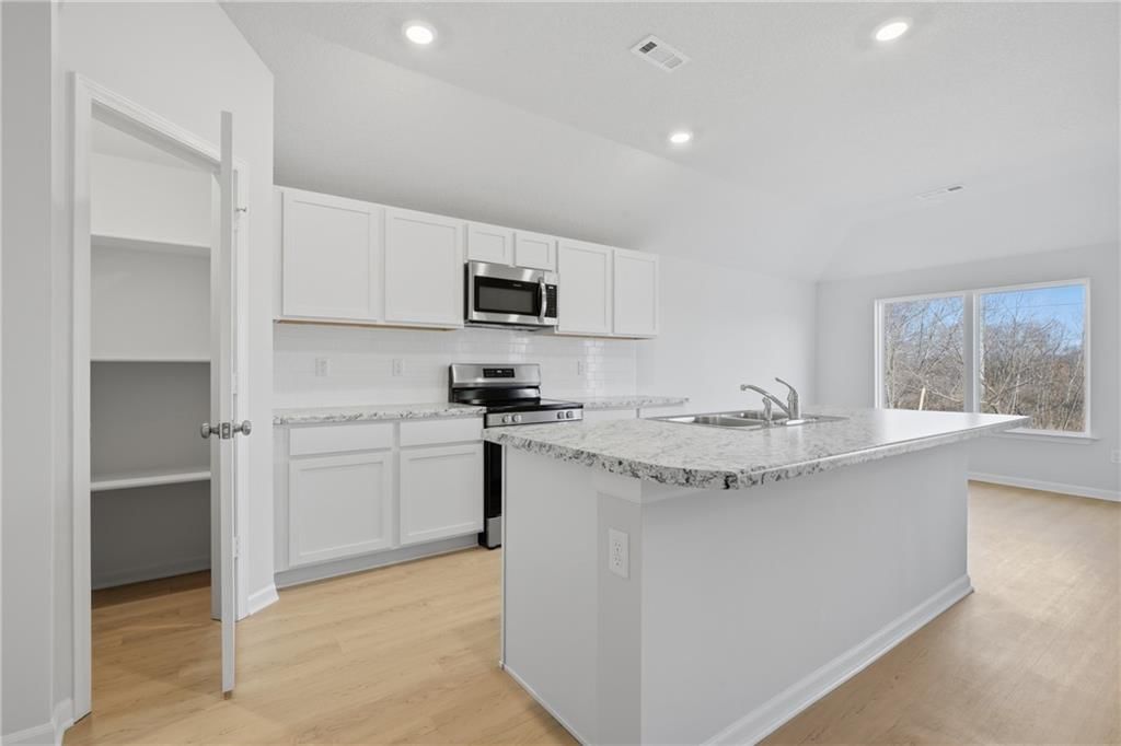 521 SE Nelson Drive — photo 10