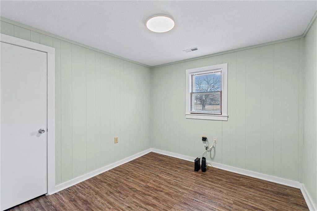 506 N Water Street — photo 11