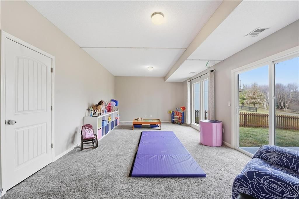 9819 N Donnelly Avenue — photo 24