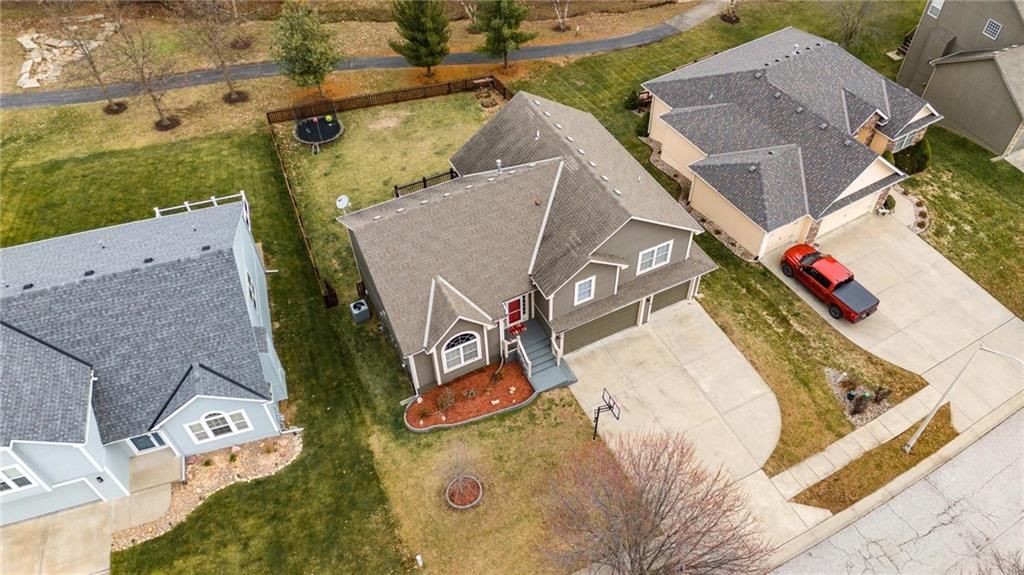 9819 N Donnelly Avenue — photo 33