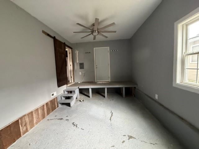 518 W 4th Street — photo 12