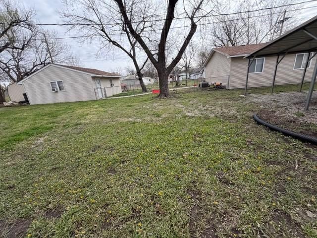 518 W 4th Street — photo 31