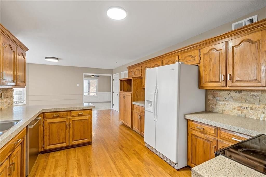 2704 NW Bent Tree Circle — photo 12