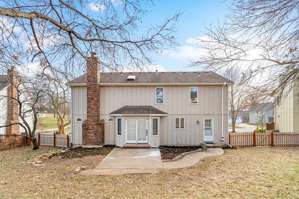 2704 NW Bent Tree Circle — photo 31