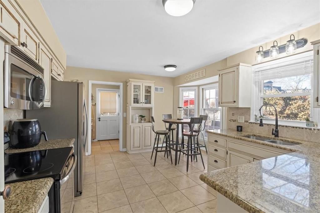 634 W Santa Fe Trail — photo 15