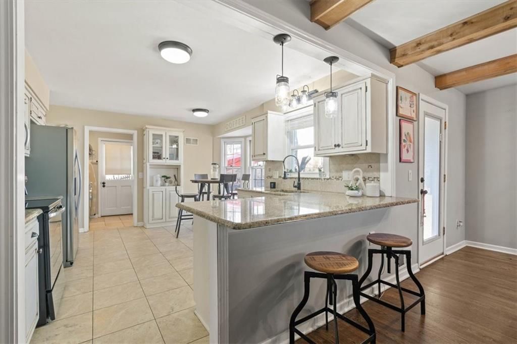 634 W Santa Fe Trail — photo 16