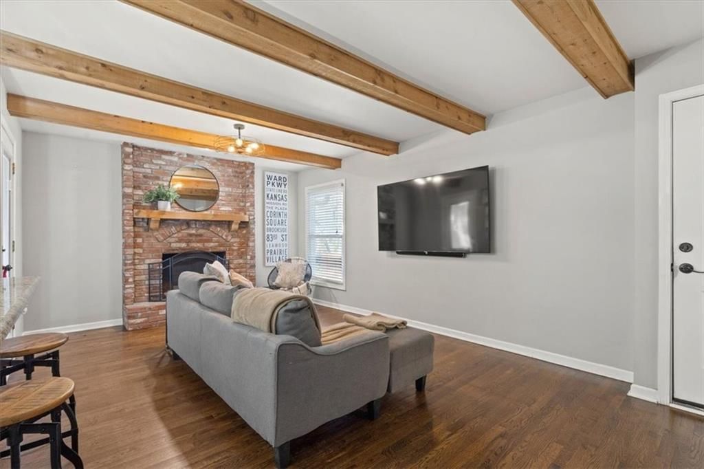 634 W Santa Fe Trail — photo 17