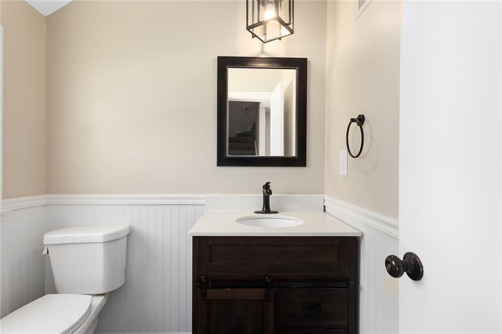 7421 NW 76th Terrace — photo 8