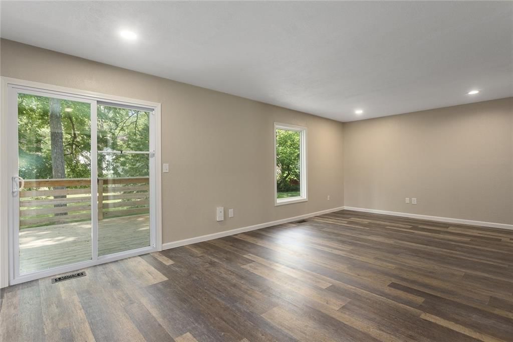 7421 NW 76th Terrace — photo 31