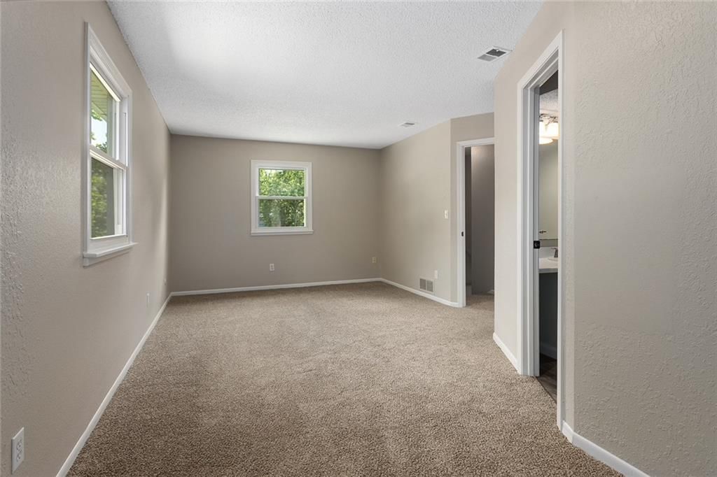 7421 NW 76th Terrace — photo 39