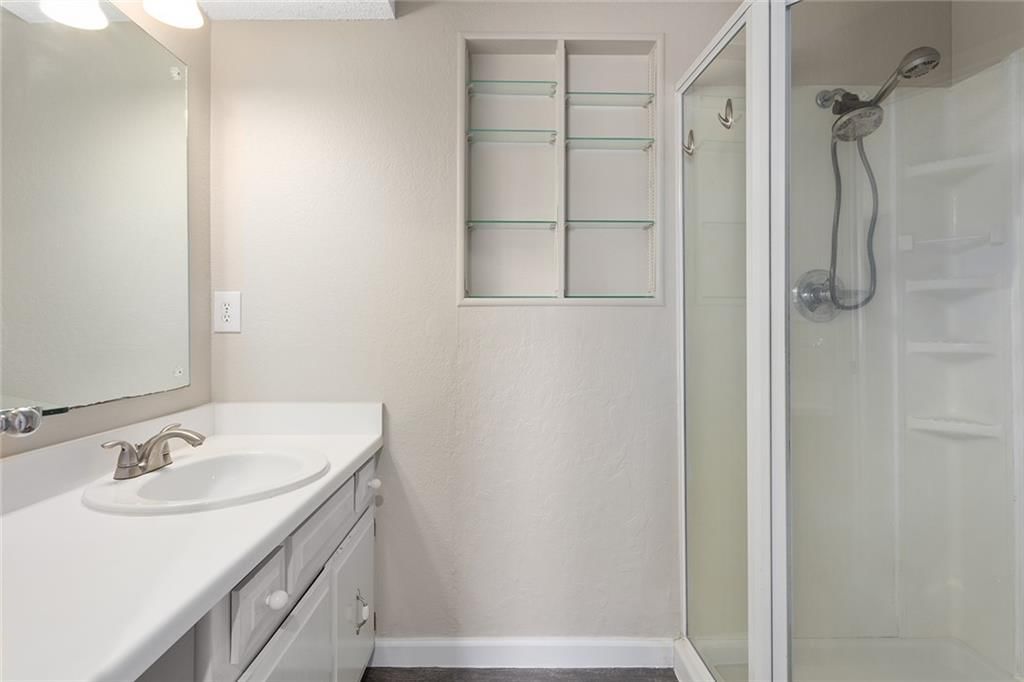 7421 NW 76th Terrace — photo 41