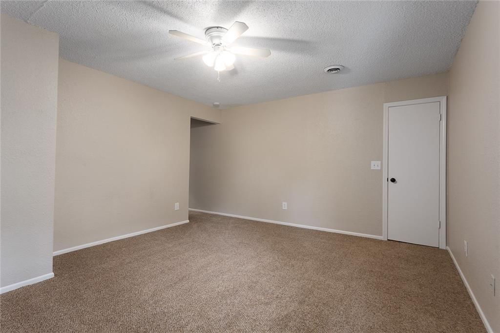 7421 NW 76th Terrace — photo 48