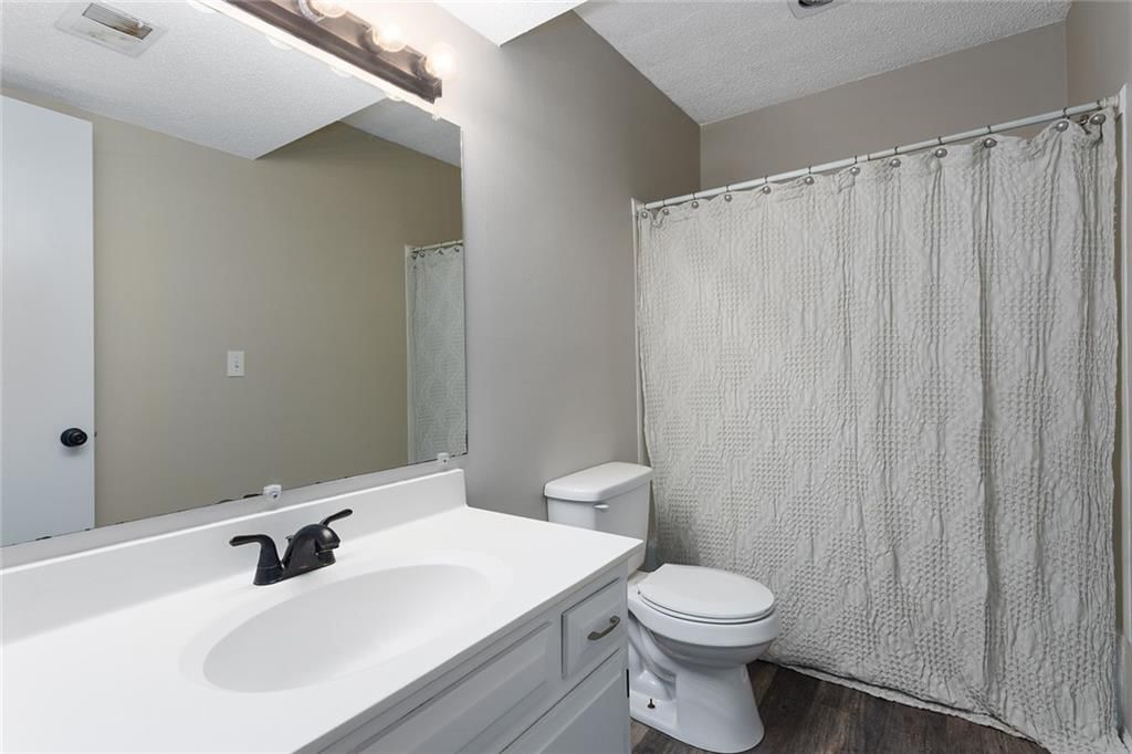 7421 NW 76th Terrace — photo 49