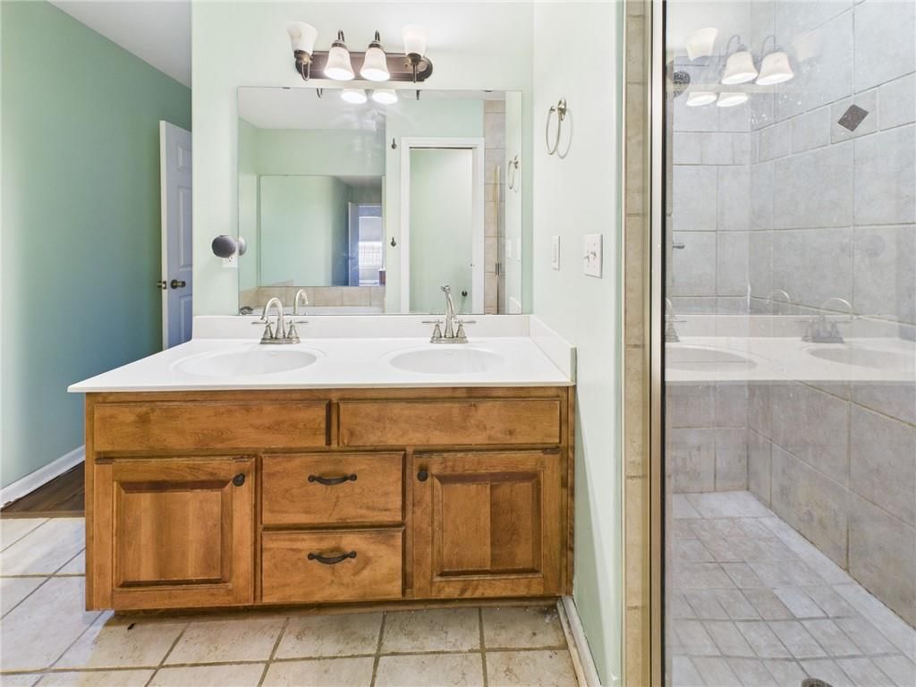 1405 W 7th St Terrace — photo 17