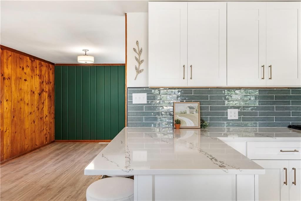 2917 Englewood Terrace — photo 13