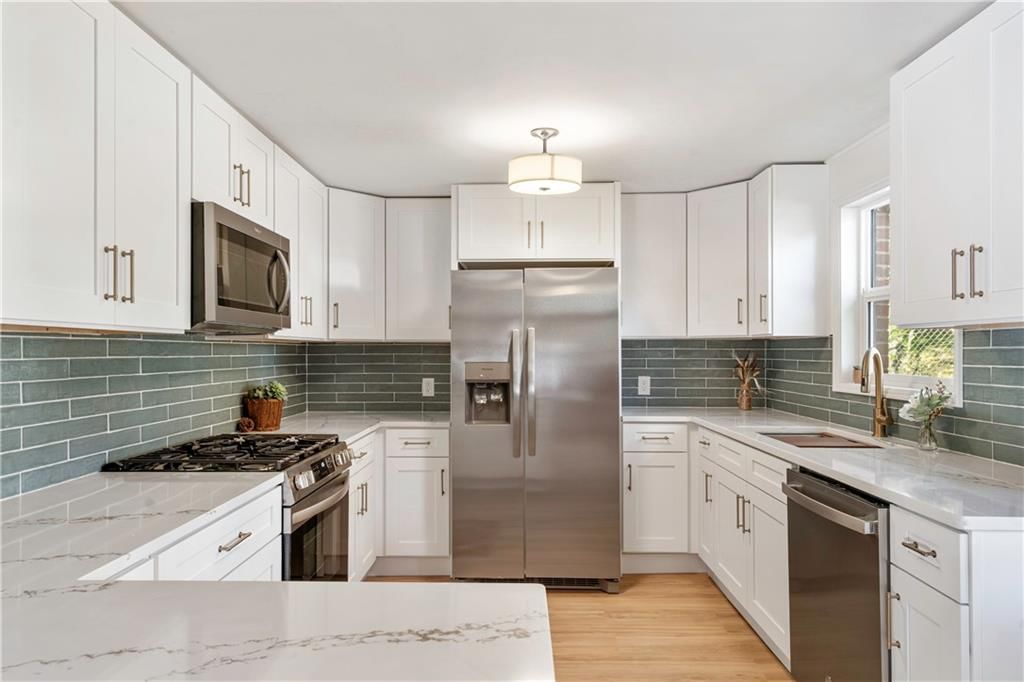 2917 Englewood Terrace — photo 14
