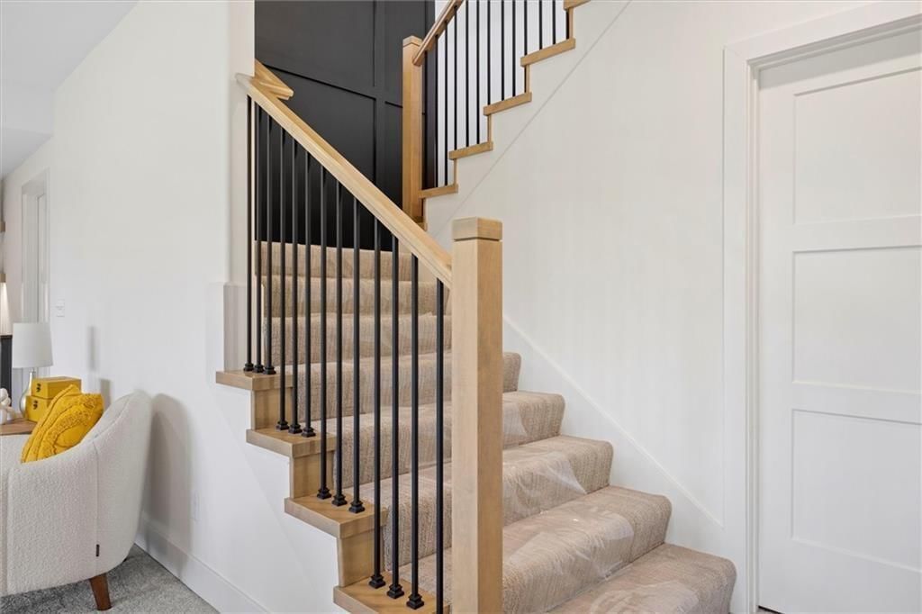 8033 Payne Street — photo 32