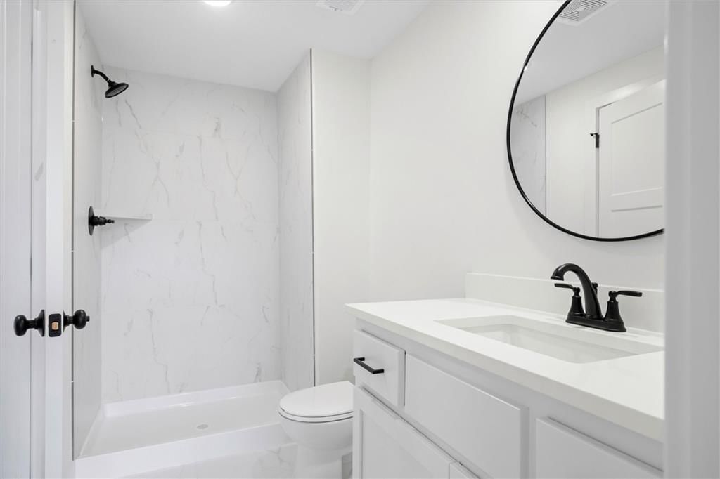 8033 Payne Street — photo 37