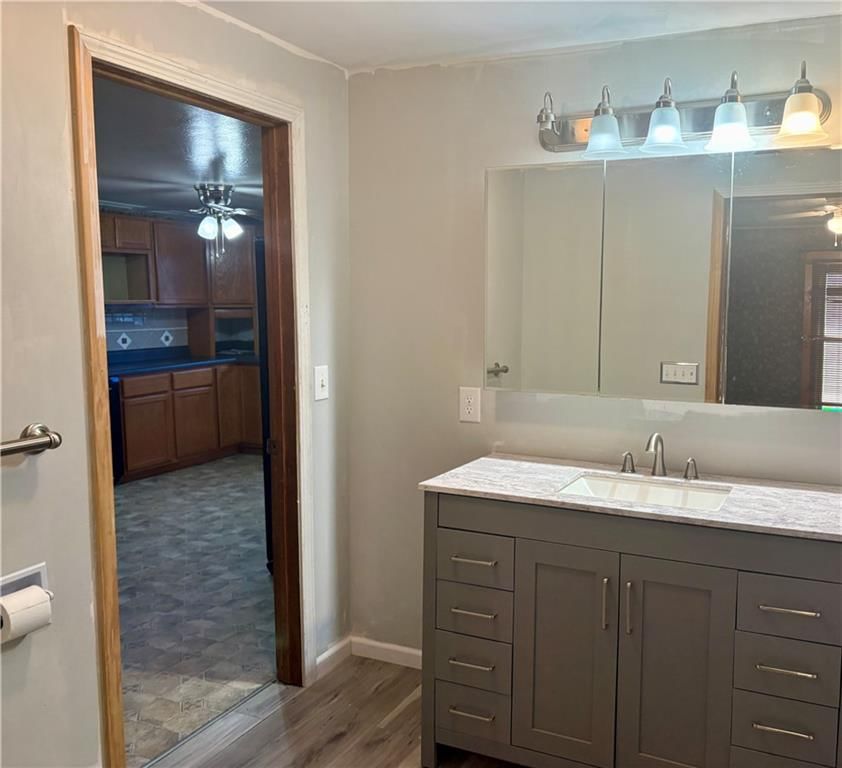 420 E 12th Street — photo 14